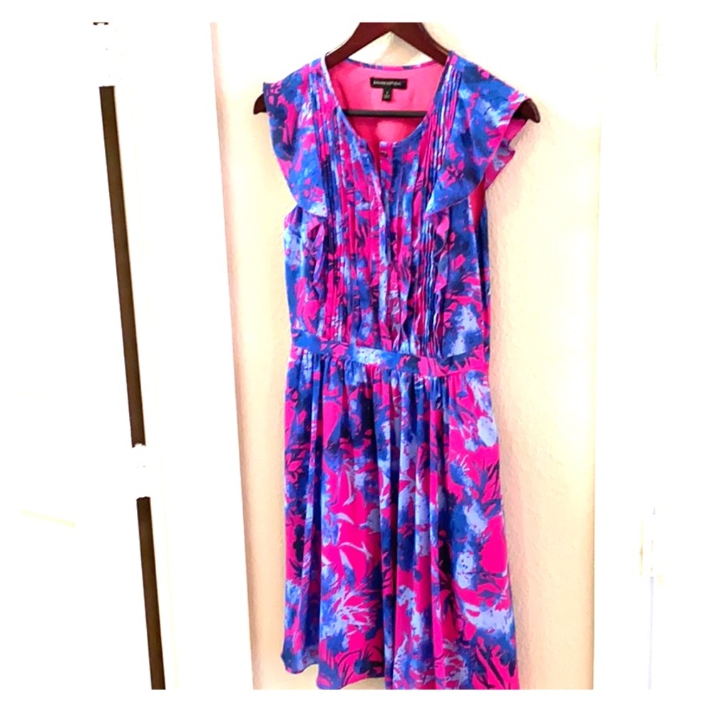 Banana Republic Size 2 Flutter Sleeve dress
